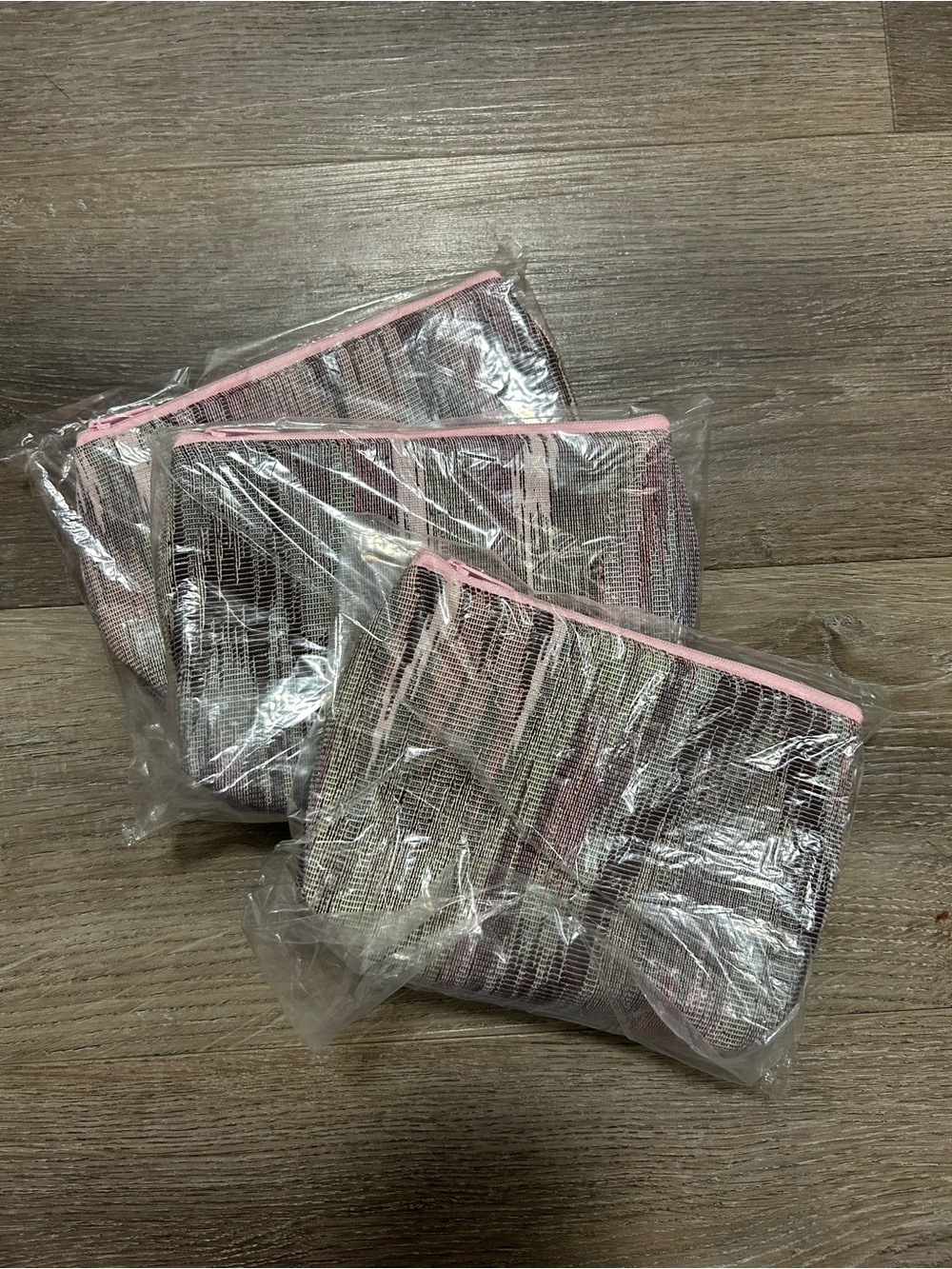 BRAND NEW: Mary Kay Makeup Bags